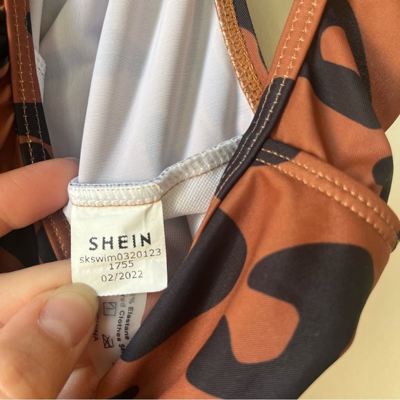 🌼 5/$25 Shein Brown Black Leopard Print One Piece Swimsuit Size 120 Kids Beach - Picture 3 of 7